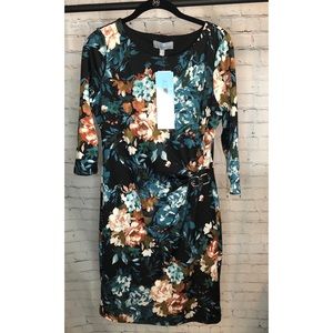 B-slim floral dress with sleeves, medium